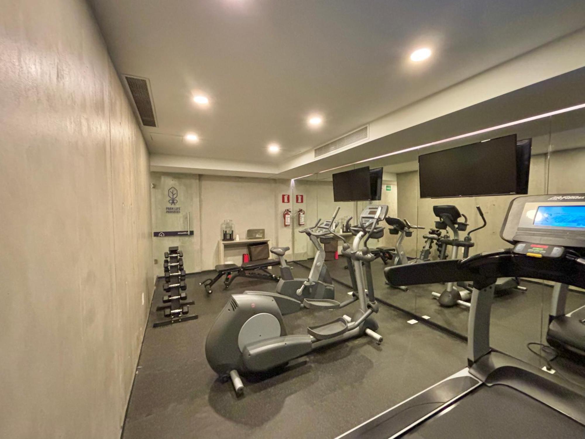 メキシコシティPark Life Condesa Hipodromoアパートメント エクステリア 写真